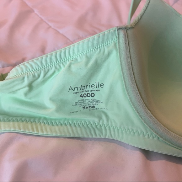 Ambrielle Bra Bundle - Picture 5 of 5